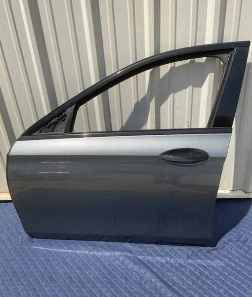 AMG FRONT DRIVER DOOR