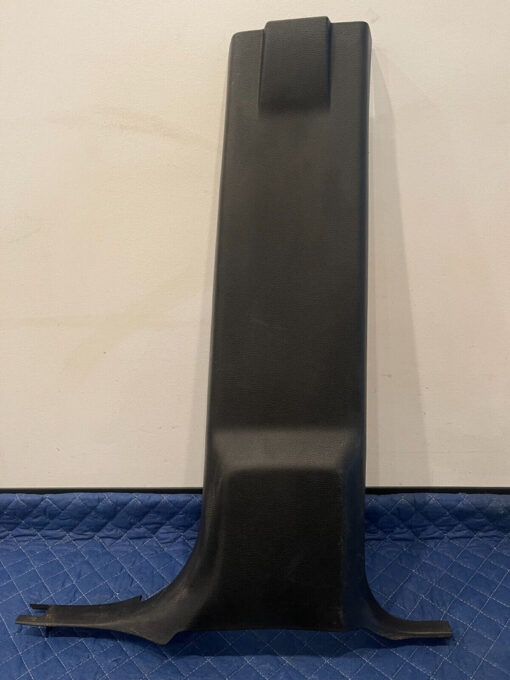 RAM 2500 PASSENGER RIGHT LOWER B PILLAR TRIM PANEL