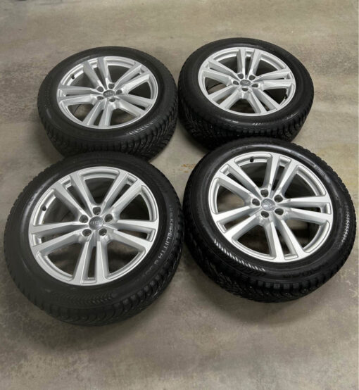 2019 Audi Q7 5 spoke sport wheels